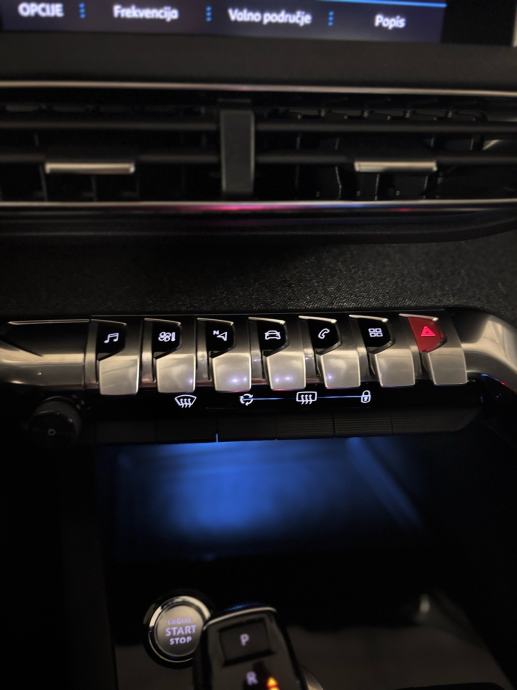 Peugeot 3008 1.2 PureTech 130 Allure - Automatik - Full LED - Virtual, fotografija 10