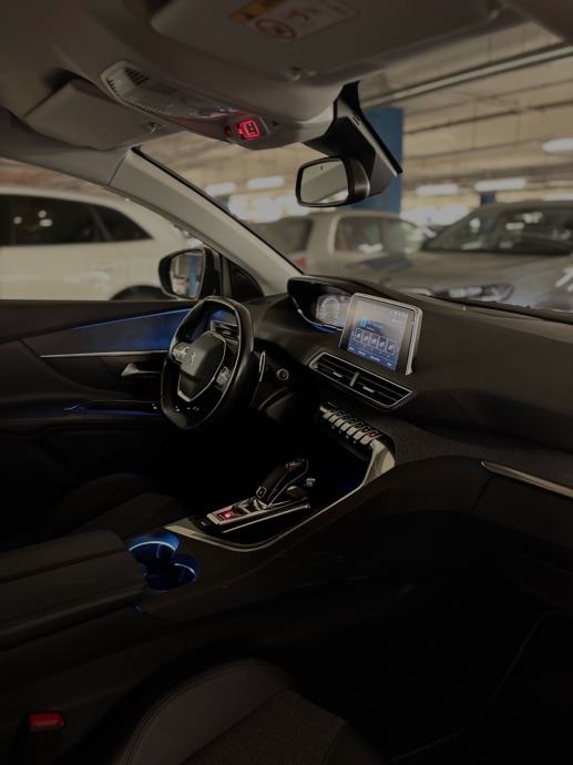Peugeot 3008 1.2 PureTech 130 Allure - Automatik - Full LED - Virtual, fotografija 8