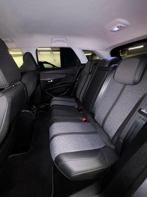 Peugeot 3008 1.2 PureTech 130 Allure - Automatik - Full LED - Virtual, fotografija 15