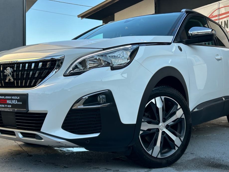Peugeot 3008 1,2 PureTech 2019G./CROS WAY/OPREMA 117tkm KUPLJEN HR.TOP, fotografija 4