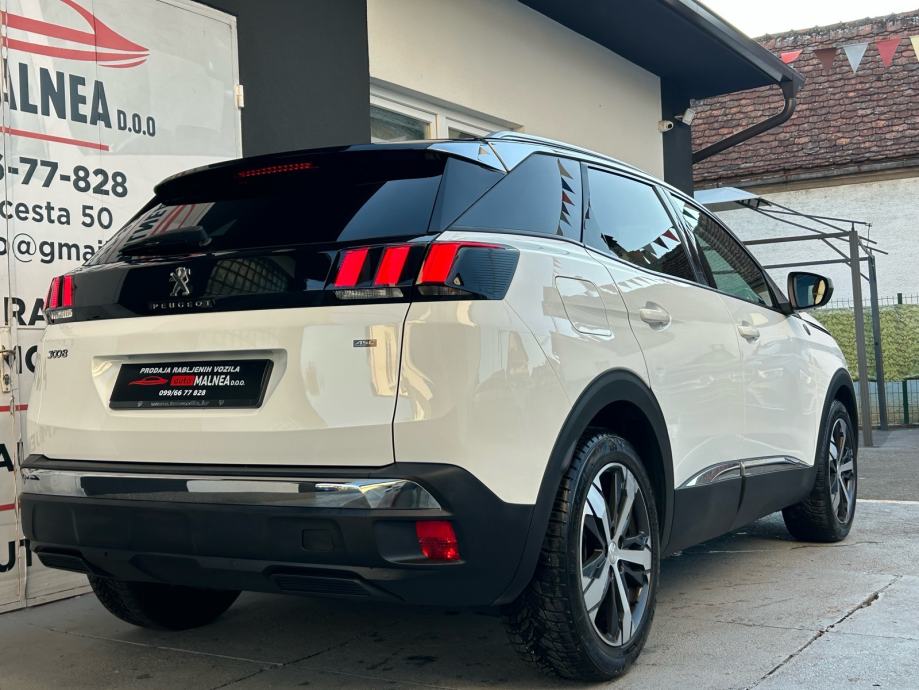 Peugeot 3008 1,2 PureTech 2019G./CROS WAY/OPREMA 117tkm KUPLJEN HR.TOP, fotografija 10