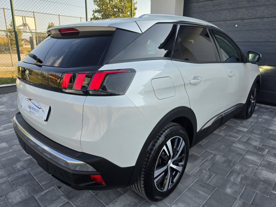 Peugeot 3008 1,2 PureTech ALLURE FULL LED KAMERA PERLA **GARANCIJA**, fotografija 4