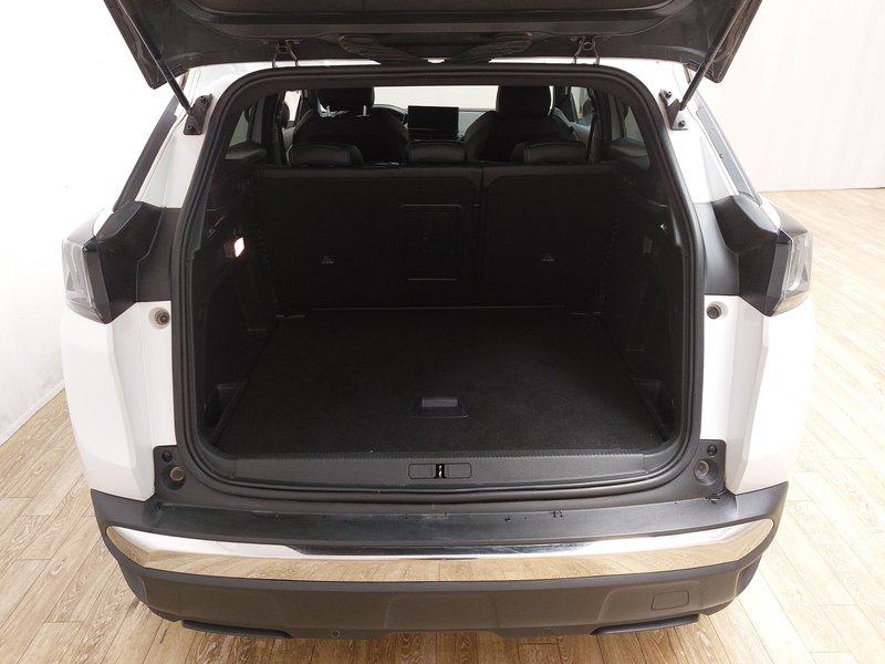 Peugeot 3008 1.2 PureTech Allure • LED • digitalni instrumenti, fotografija 15