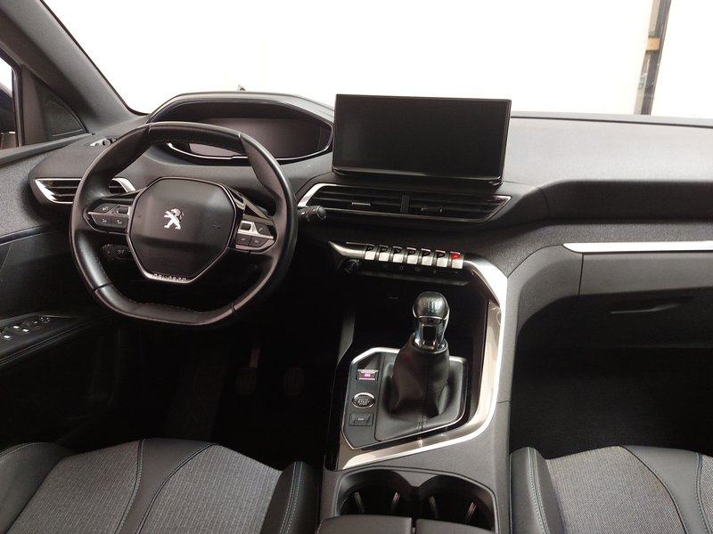 Peugeot 3008 1.2 PureTech Allure • LED • digitalni instrumenti, fotografija 16