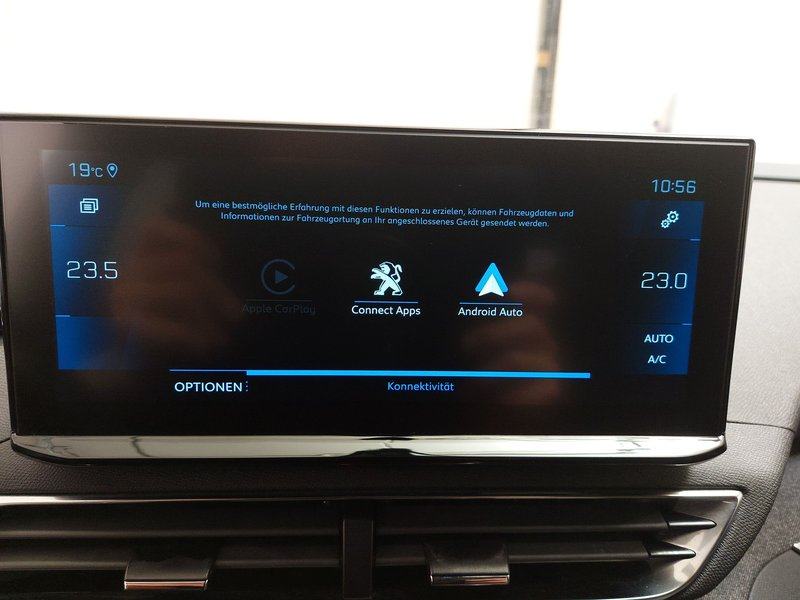 Peugeot 3008 1.2 PureTech Allure • LED • digitalni instrumenti, fotografija 19