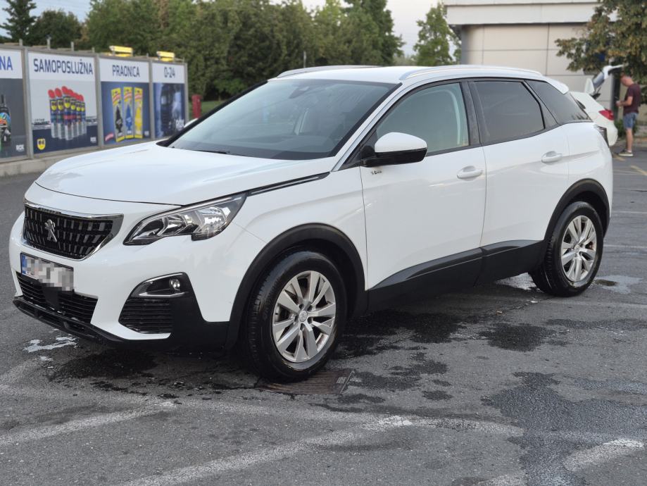 Peugeot 3008 1,2 PureTech, fotografija 3