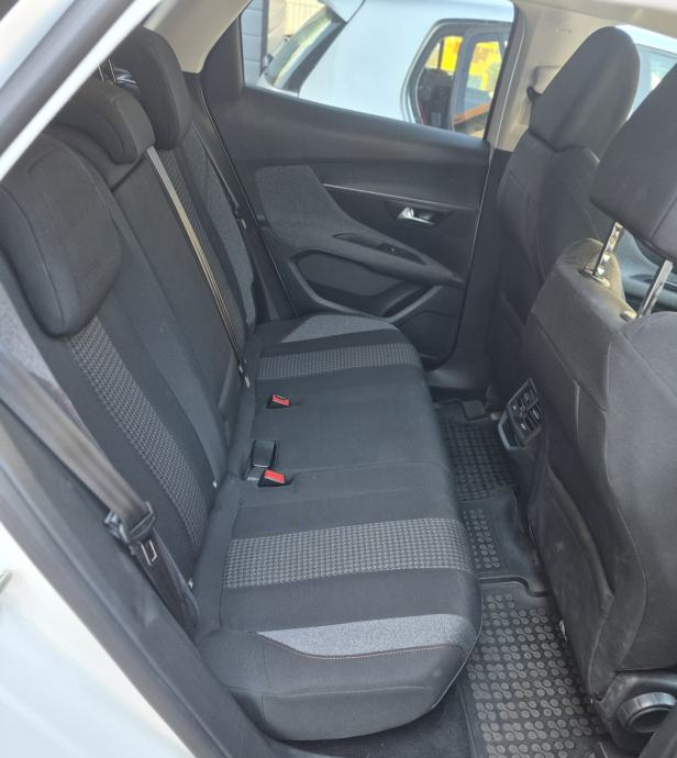 Peugeot 3008 1,2 PureTech, fotografija 10