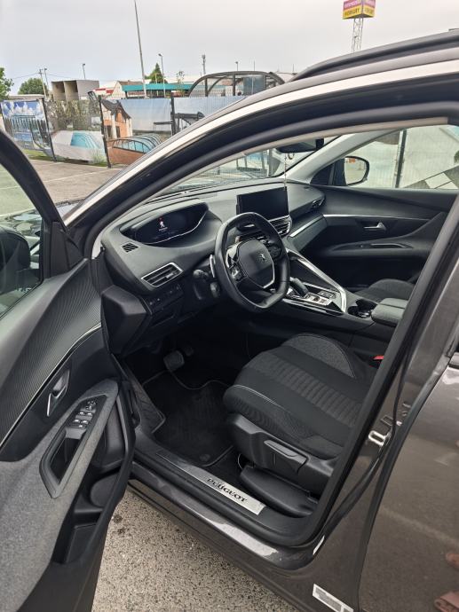 Peugeot 3008 1.5 BlueHDI, automatik, fotografija 6