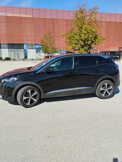 Peugeot 3008 1,5 automatik, fotografija 2