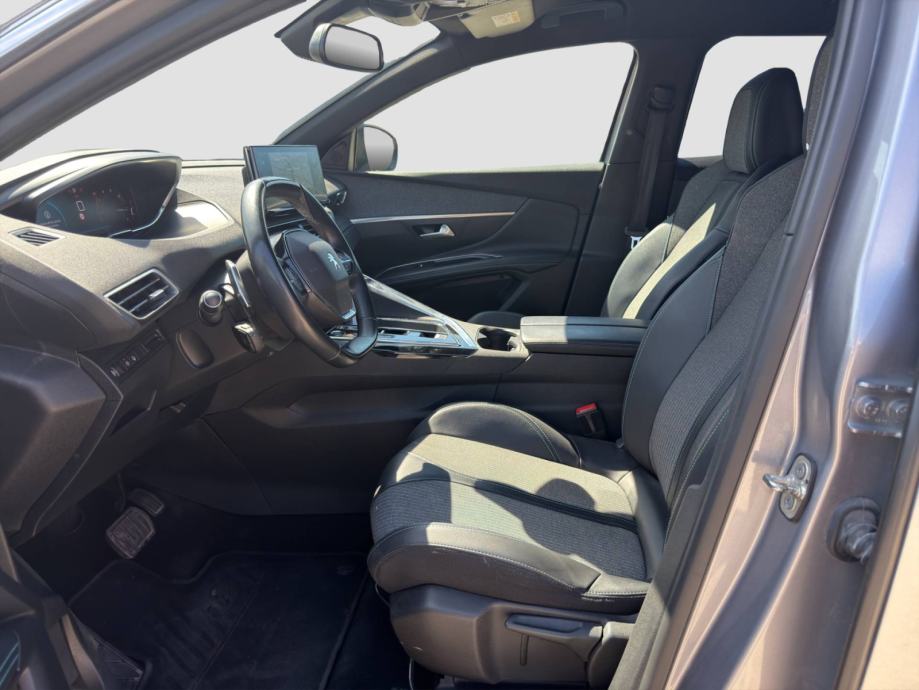 PEUGEOT 3008 1.5 BlueHDi 130 KS ALLURE AUTOMATIK *VOZILO S JAMSTVOM*, fotografija 11