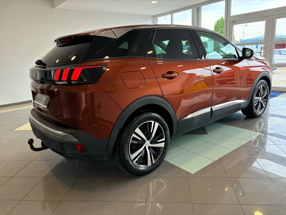 Peugeot 3008 1,5 BlueHDI Allure, fotografija 6