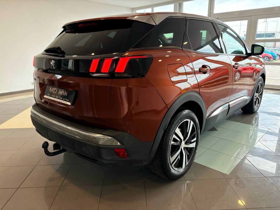 Peugeot 3008 1,5 BlueHDI Allure, fotografija 19