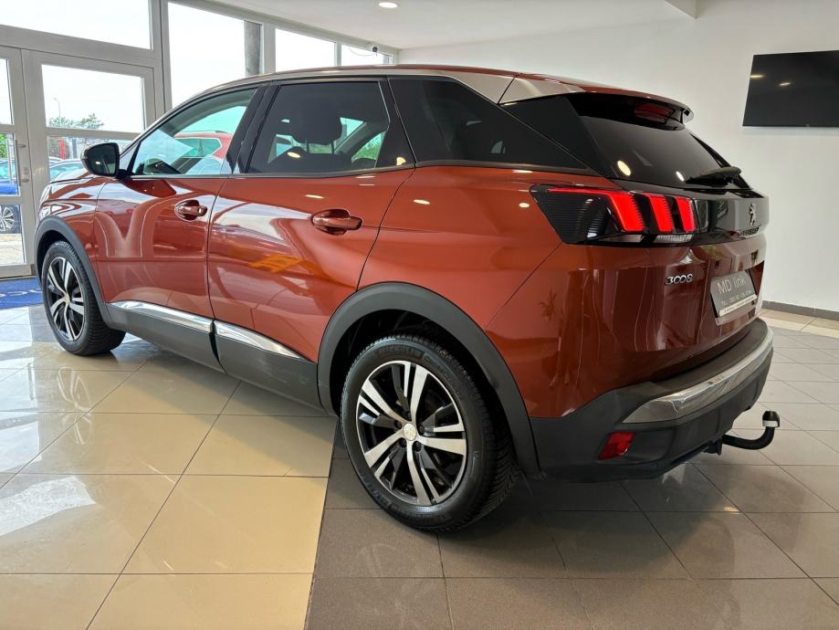 Peugeot 3008 1,5 BlueHDI Allure, fotografija 18