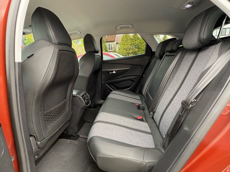 Peugeot 3008 1,5 BlueHDI Allure, fotografija 15