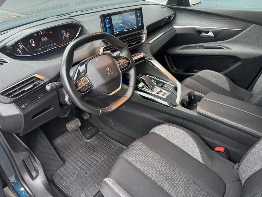Peugeot 3008 1,5 BlueHDI AT8 - Alu 18”•Veliki servis - Lanac 8 mm•Navi, fotografija 9