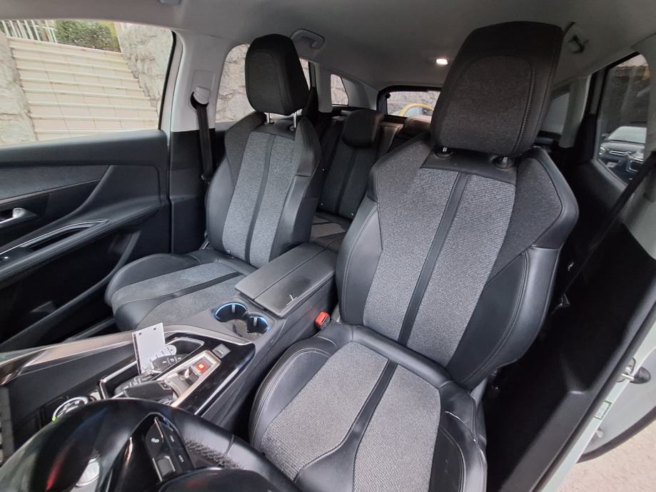Peugeot 3008 1,5 BlueHDI automatik ALLUR /Virtual/Led, fotografija 13