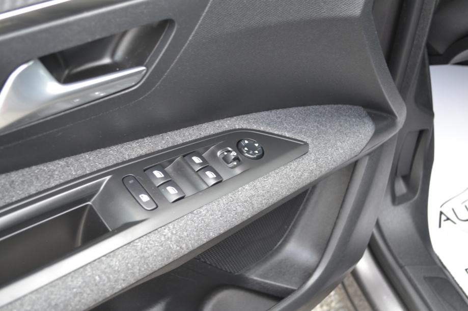 Peugeot 3008 1,5 BlueHDI automatik *** rata 250€ *** BEZ UČEŠĆA ***, fotografija 7