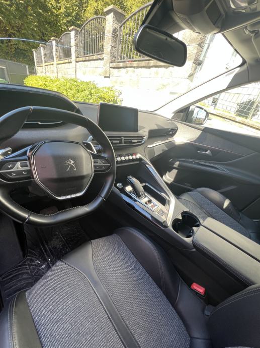 Peugeot 3008 1,5 BlueHDI automatik, fotografija 6