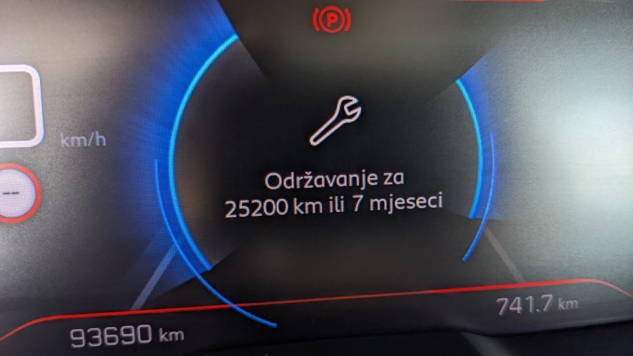 PEUGEOT 3008 1.5 BlueHDI, fotografija 20