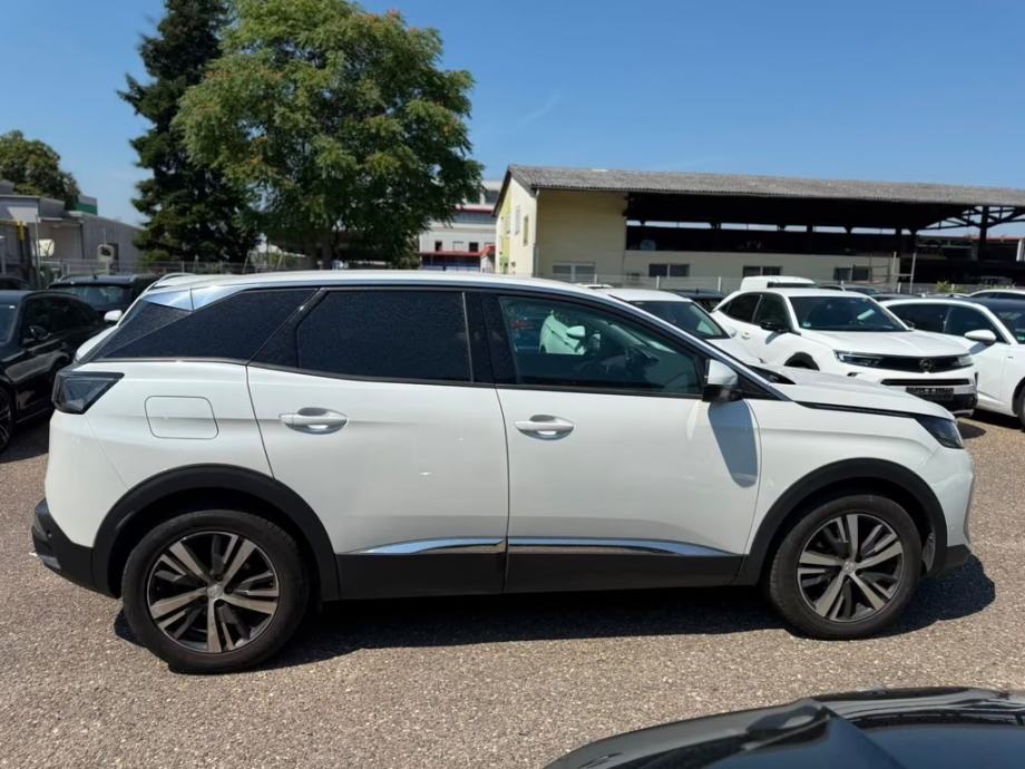 Peugeot 3008 1,5 D automatik, fotografija 5