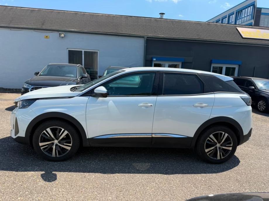 Peugeot 3008 1,5 D automatik, fotografija 6