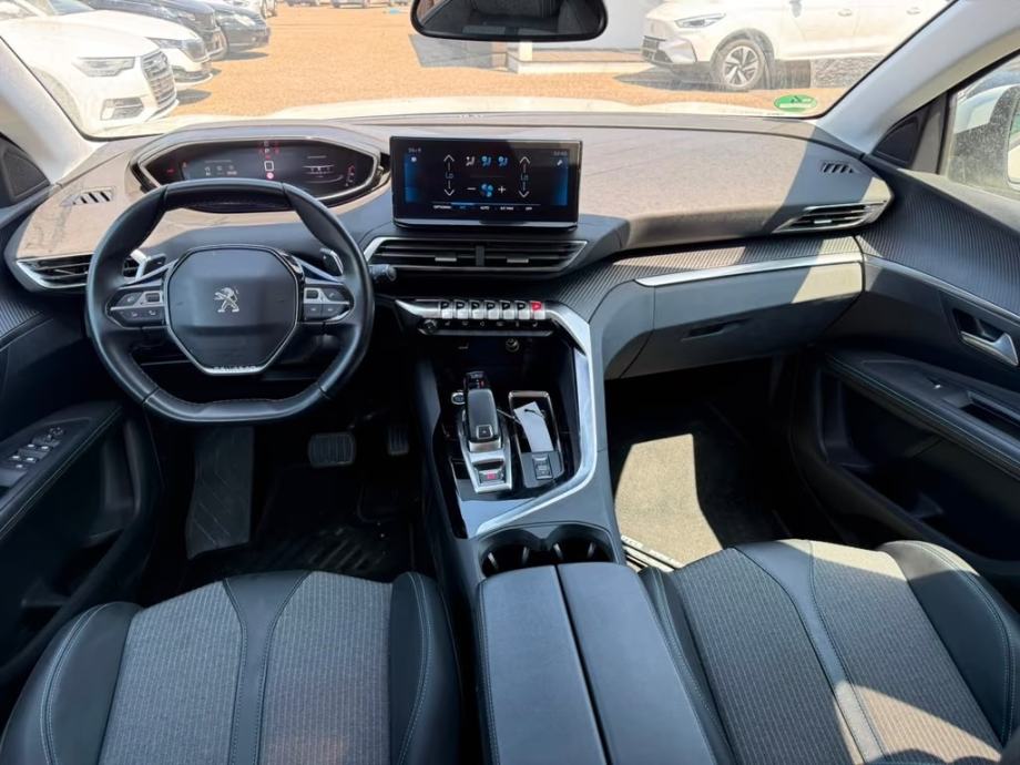 Peugeot 3008 1,5 D automatik, fotografija 12