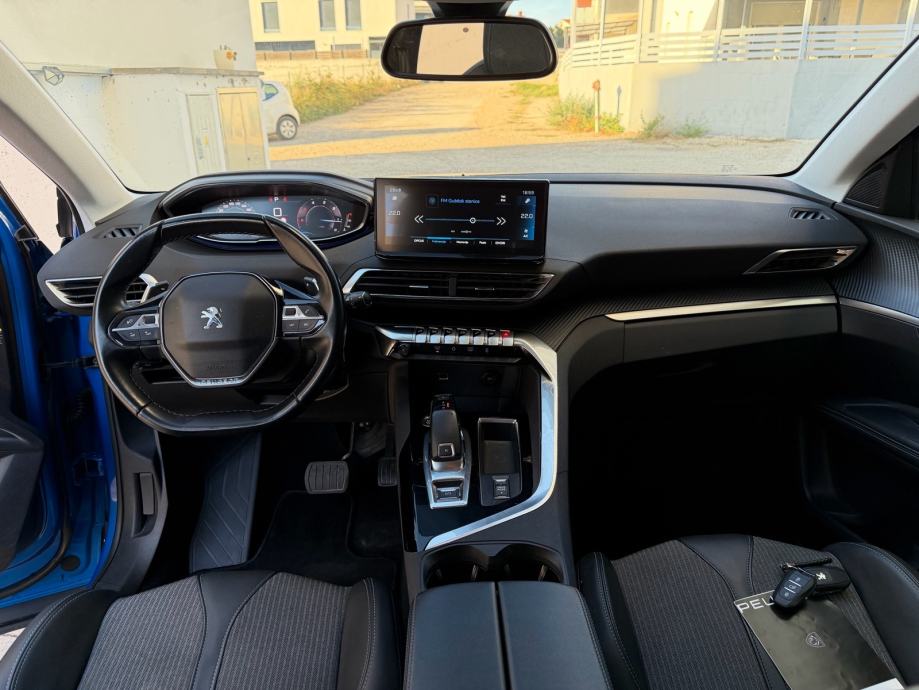 Peugeot 3008 1,5HDI 96kw 2022 Allure automatik, fotografija 7