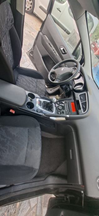 Peugeot 3008 1,6 16V VTI, fotografija 5