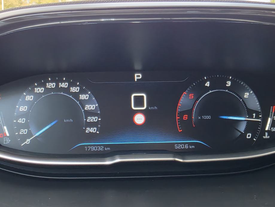 Peugeot 3008 1,6 BlueHDI 120 KS, AUTOMATIK, HR NAVI, REG 3/2027, fotografija 16