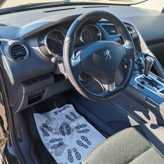 Peugeot 3008 1,6 BlueHDI automatik, fotografija 9