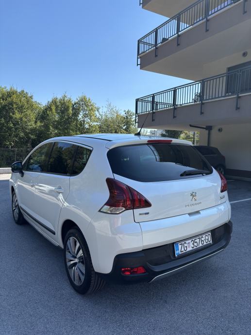 Peugeot 3008 1,6 BlueHDI SNIŽENA CIJENA, fotografija 2