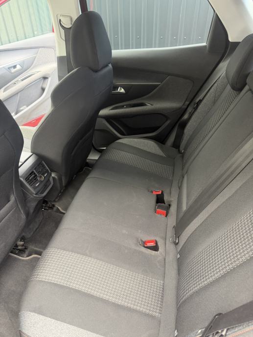 Peugeot 3008 1,6 BlueHDI u sustavu Pdv-a, fotografija 2