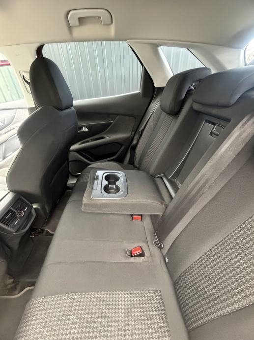 Peugeot 3008 1,6 BlueHDI u sustavu Pdv-a, fotografija 4