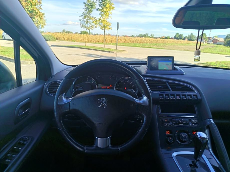 Peugeot 3008 1,6 e-HDi automatik, fotografija 5