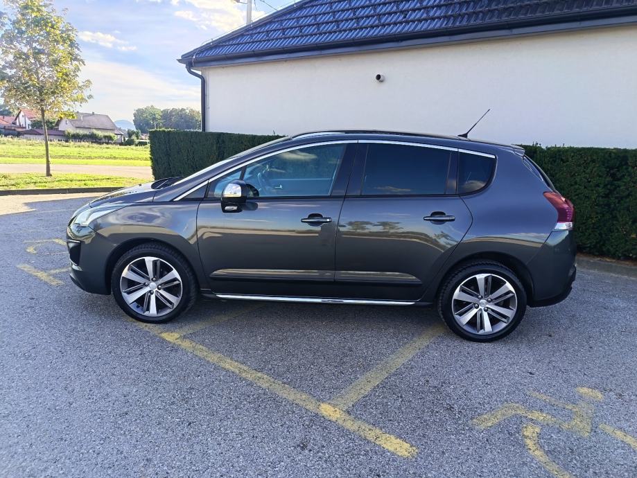 Peugeot 3008 1,6 e-HDi automatik, fotografija 9