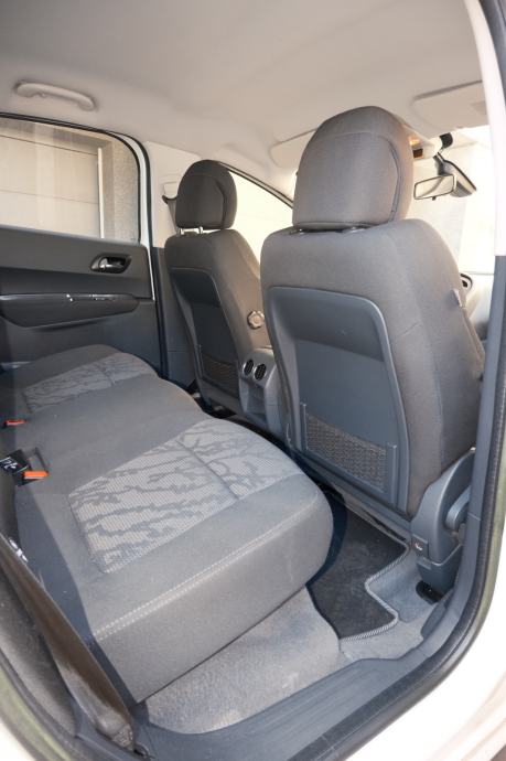 Peugeot 3008 1,6 e-HDi automatik, fotografija 8
