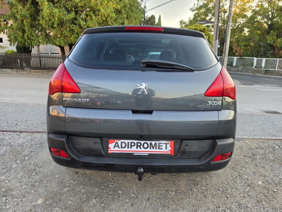 Peugeot 3008 1,6 e-HDi *PANORAMA* / REG 1 GOD !!, fotografija 9