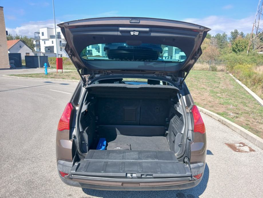 Peugeot 3008 1,6 HDi, Active - redovito servisiran i ispravan, fotografija 11