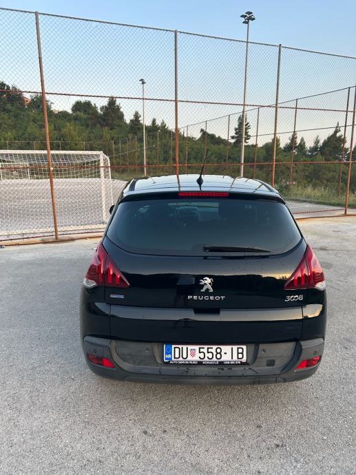 Peugeot 3008 1,6 HDi automatik, fotografija 2