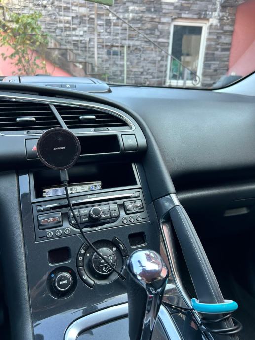 Peugeot 3008 1,6 HDi, fotografija 13