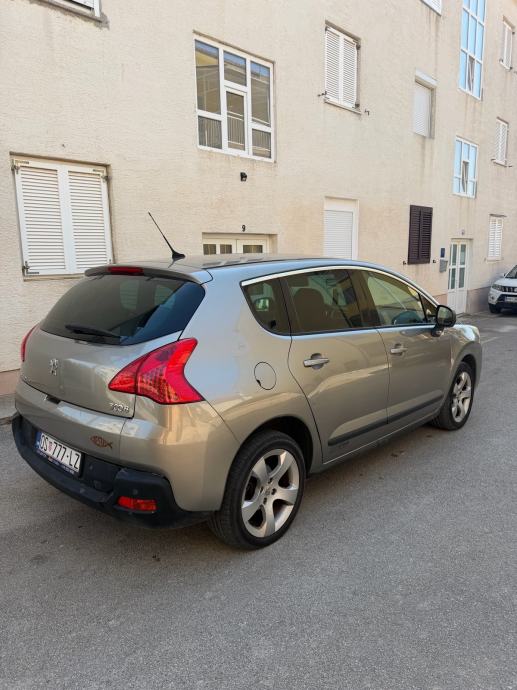 Peugeot 3008 1,6 HDi, fotografija 8