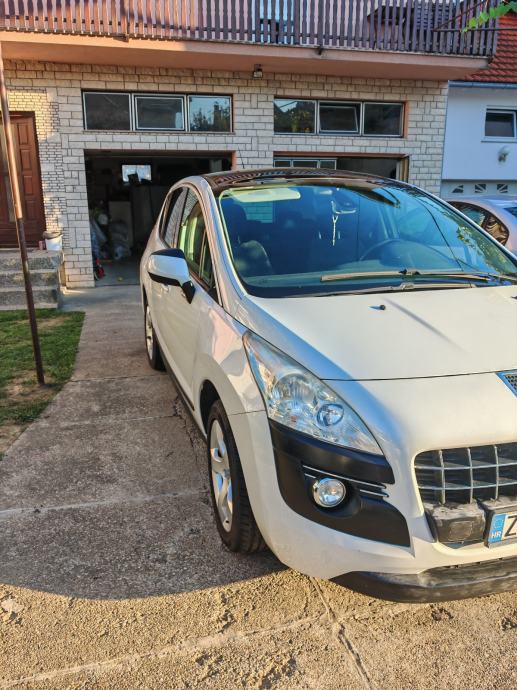 Peugeot 3008 1,6 HDi, fotografija 7