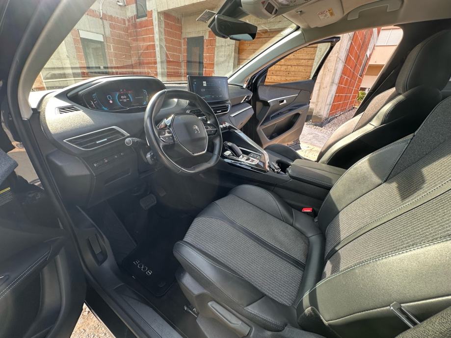 Peugeot 3008 1.6 Hybrid 225 KS Automatik – 2022. godište, fotografija 8