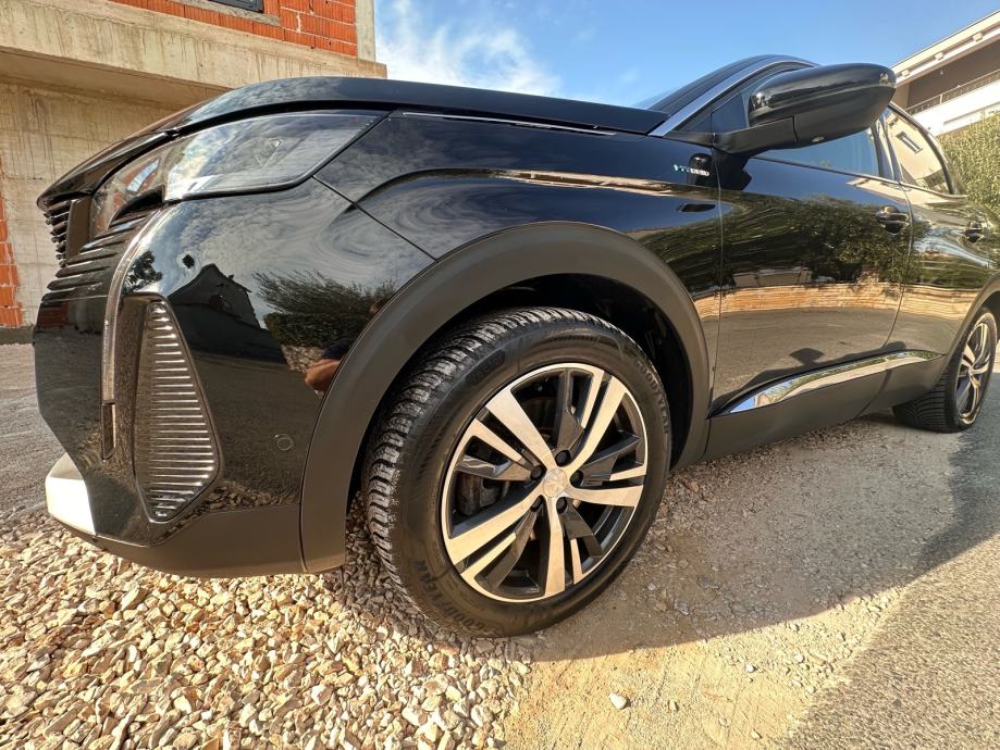 Peugeot 3008 1.6 Hybrid 225 KS Automatik – 2022. godište, fotografija 6