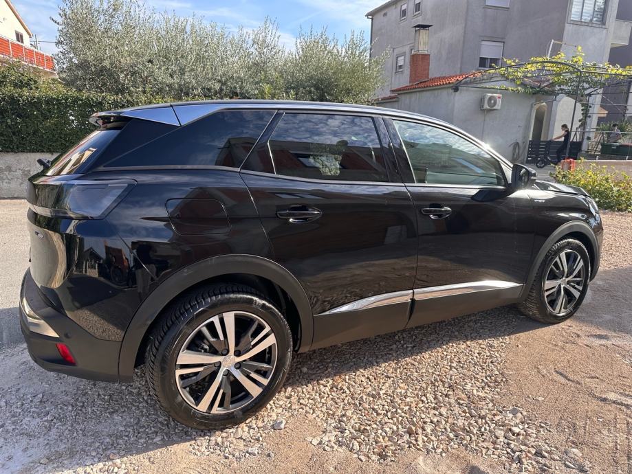 Peugeot 3008 1.6 Hybrid 225 KS Automatik – 2022. godište, fotografija 5