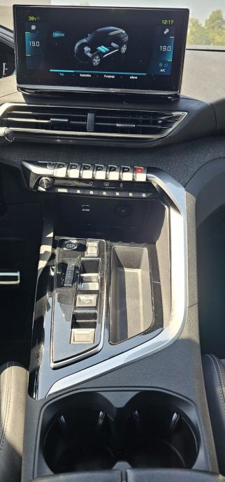 Peugeot 3008 GT 1.6 Plug-In Hybrid4 300ks 4X4 REDIZAJN, fotografija 5