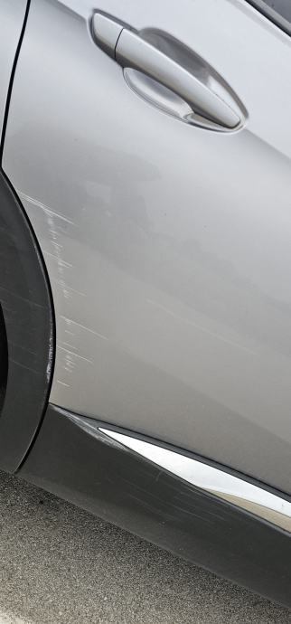 Peugeot 3008 GT 1.6 Plug-In Hybrid4 300ks 4X4 REDIZAJN, fotografija 19