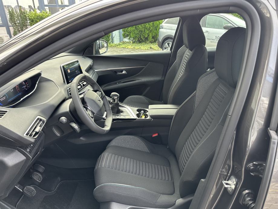 PEUGEOT 3008 ACTIVE PACK PureTech 130 S&S BVM6 - DOSTUPNO ODMAH, fotografija 8