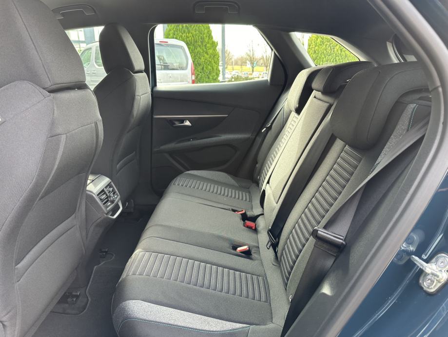 PEUGEOT 3008 ACTIVE PACK PureTech 130 S&S BVM6 - DOSTUPNO ODMAH, fotografija 9
