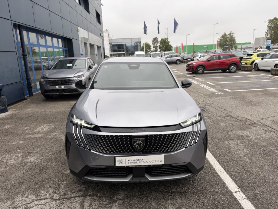 Peugeot 3008 ALLURE HYBRID e-145 DCS6 automatik, fotografija 2